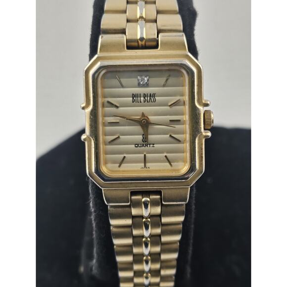 Gorgeous Ladies Bill Blass Diamond Dress Watch Quartz New Battery Mint Runs Well main image 9